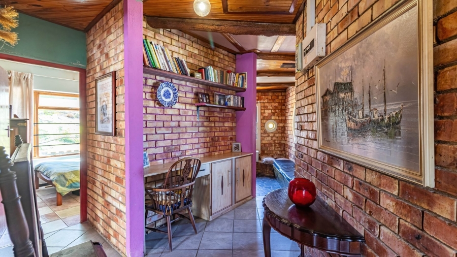 4 Bedroom Property for Sale in Kleinmond Western Cape